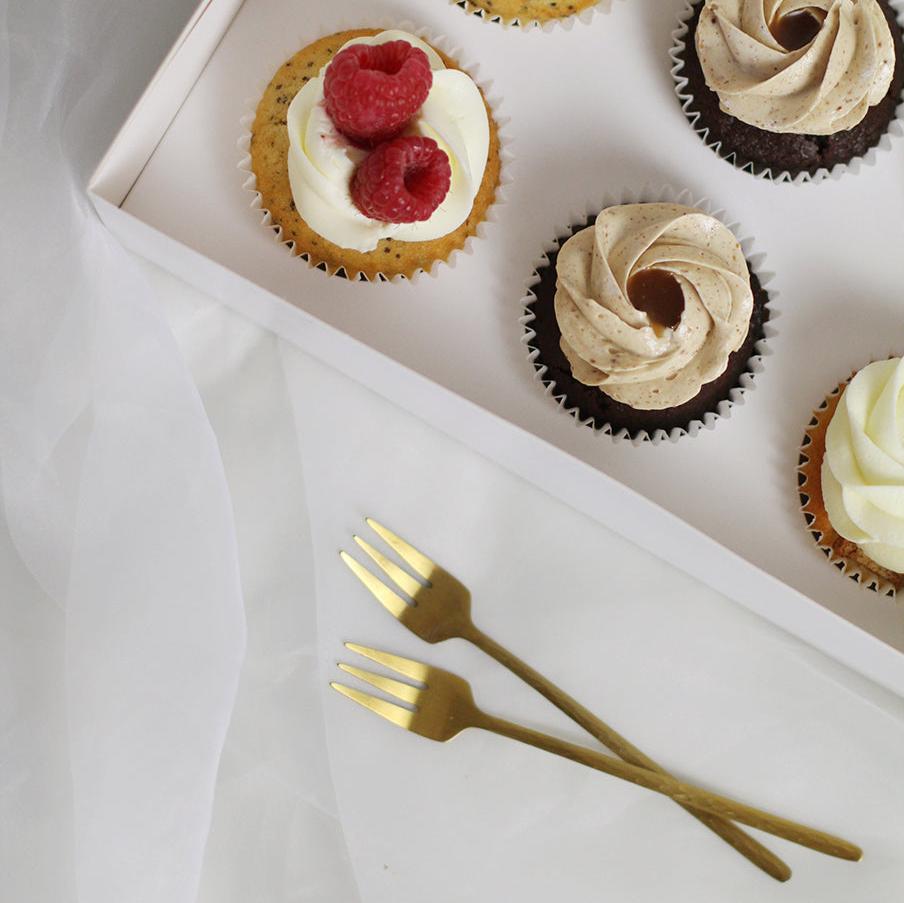 Lemon poppy seed raspberries & chocolate PB