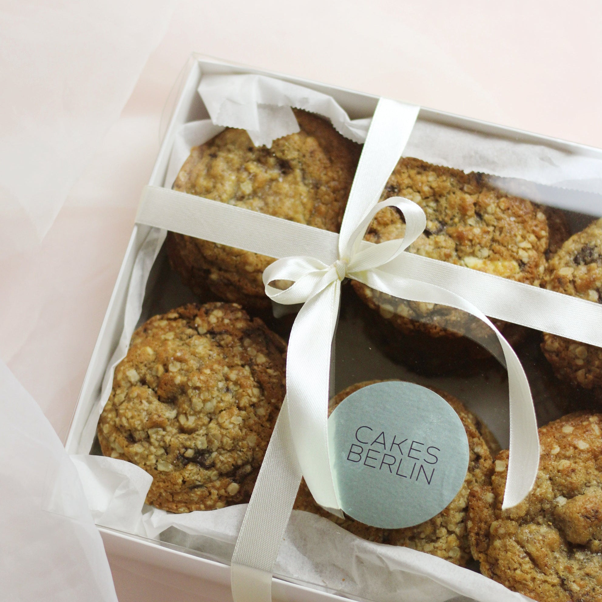 Our perfect small sweet treat for your party tonight!!