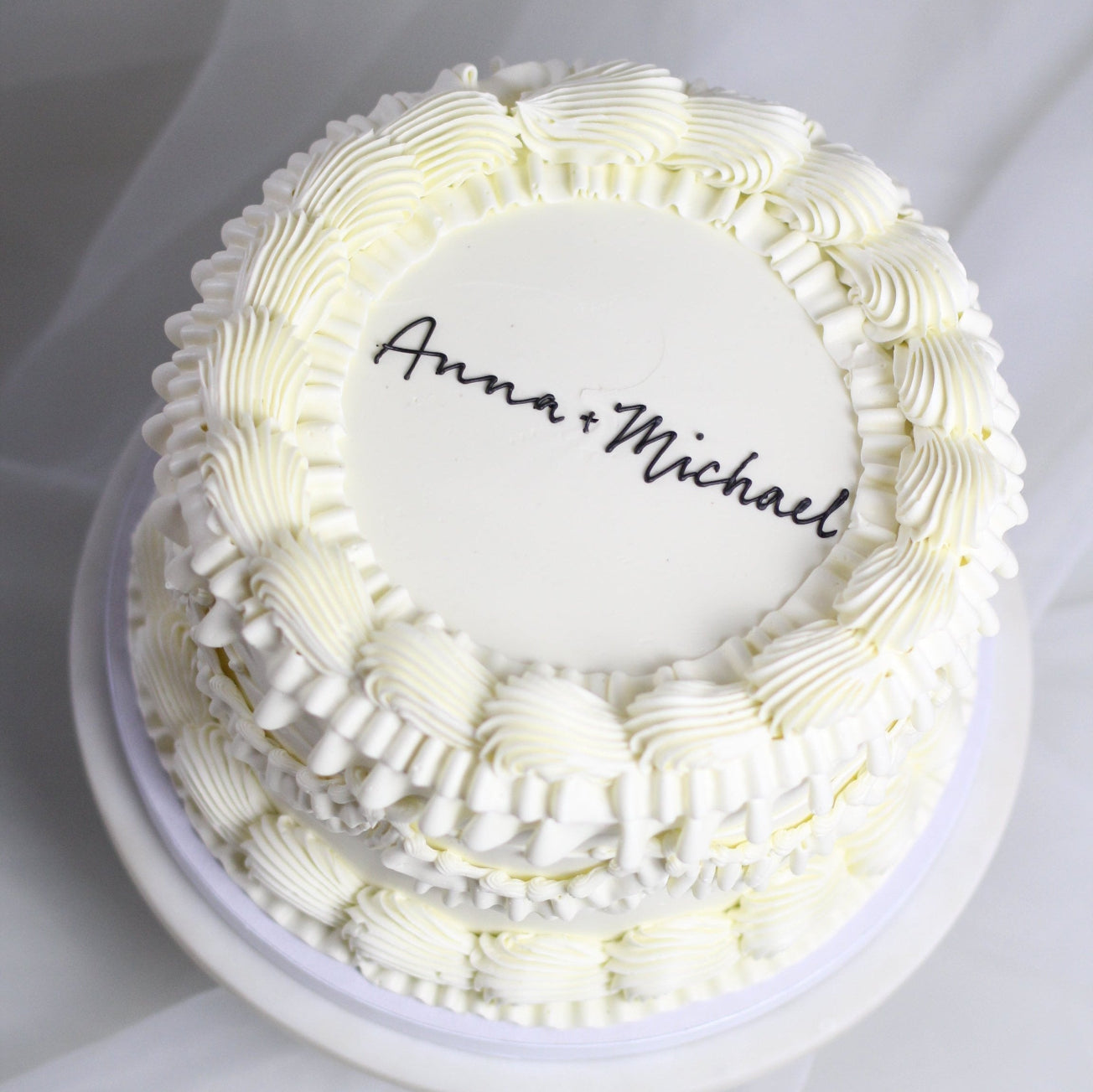 Your go-to vintage style cake studio! Meet our WHITE frill cake - bake this birthday babe - your own!