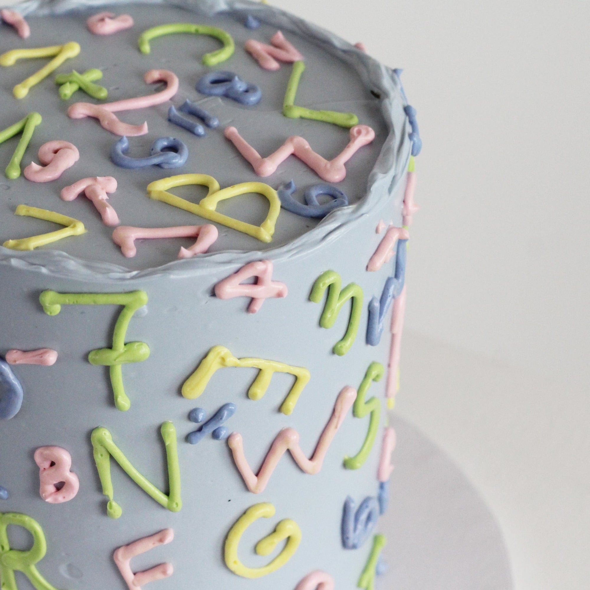 ABC 123 - Graduation - Decorated Cake by Sugar Sweet - CakesDecor