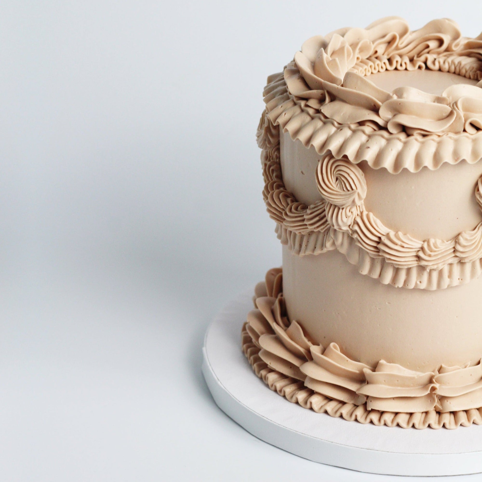 50 Cute Vintage Style Cake Delight Ideas : Mint Green & Mauve Cake