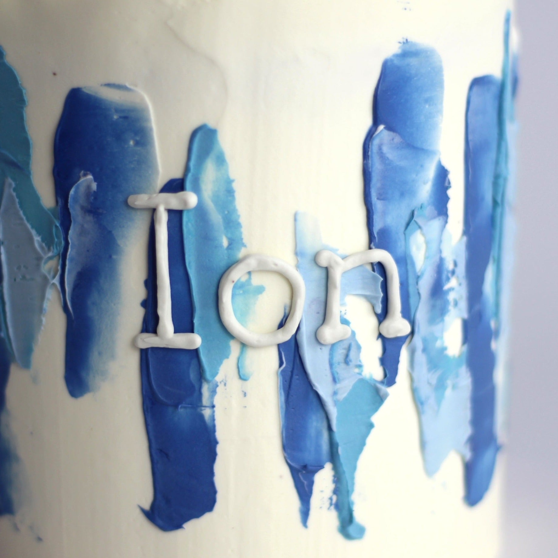 Handwritten Message on the cake