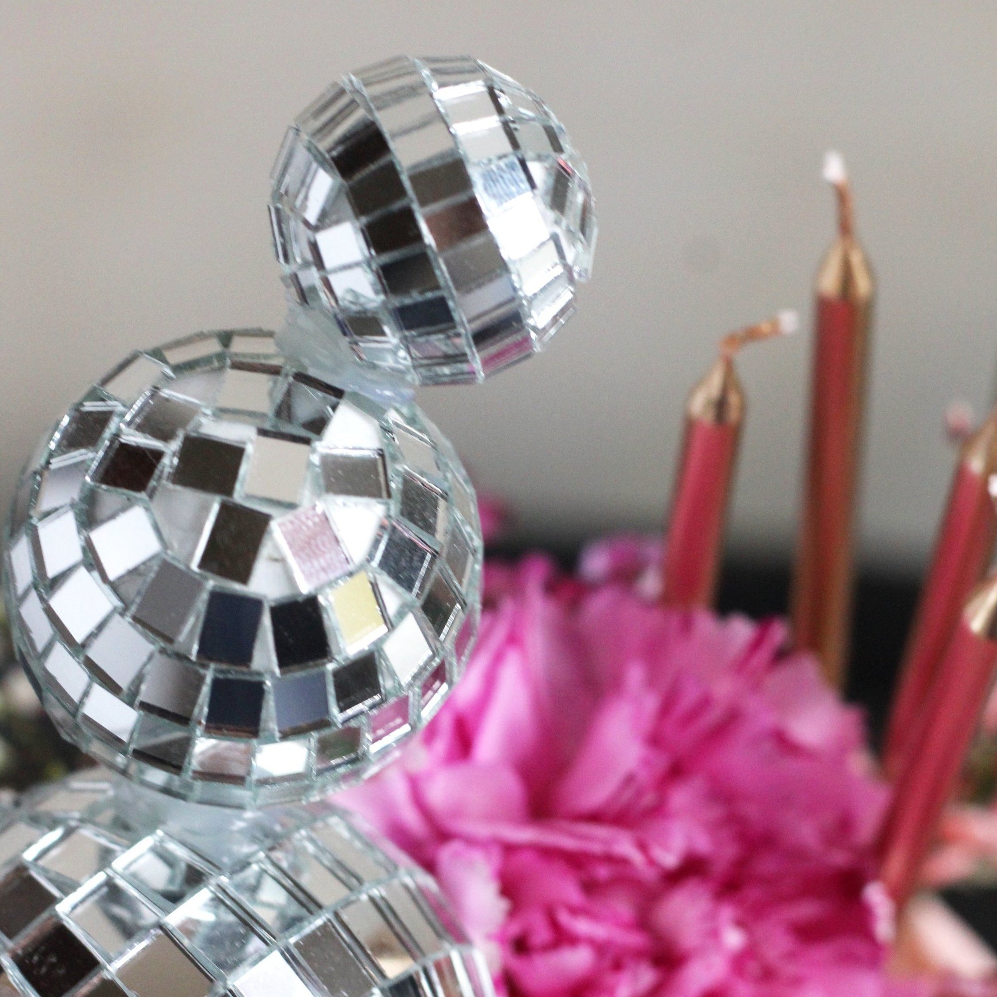 Meet the Golden Hour Cake - a dazzling showpiece for every disco queen! Covered in pink icing, topped with bold florals, shimmering gold drip, and sparkling disco balls. Perfect for birthdays, parties, and glamorous celebrations.