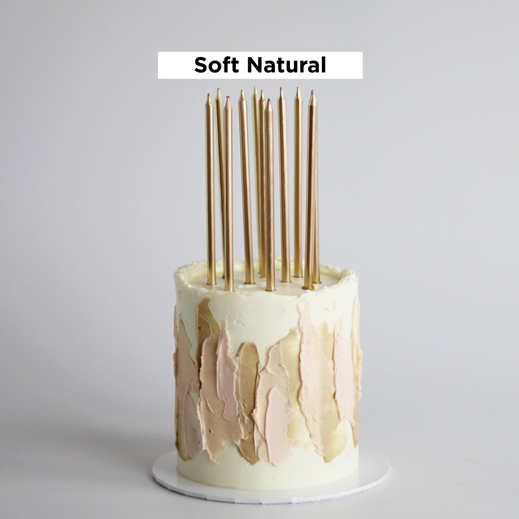 Our signature LUIZA cake adorned with abstract strokes in soft natural tones.